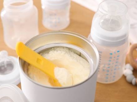 Illinois food poisoning lawyer for baby formula contamination